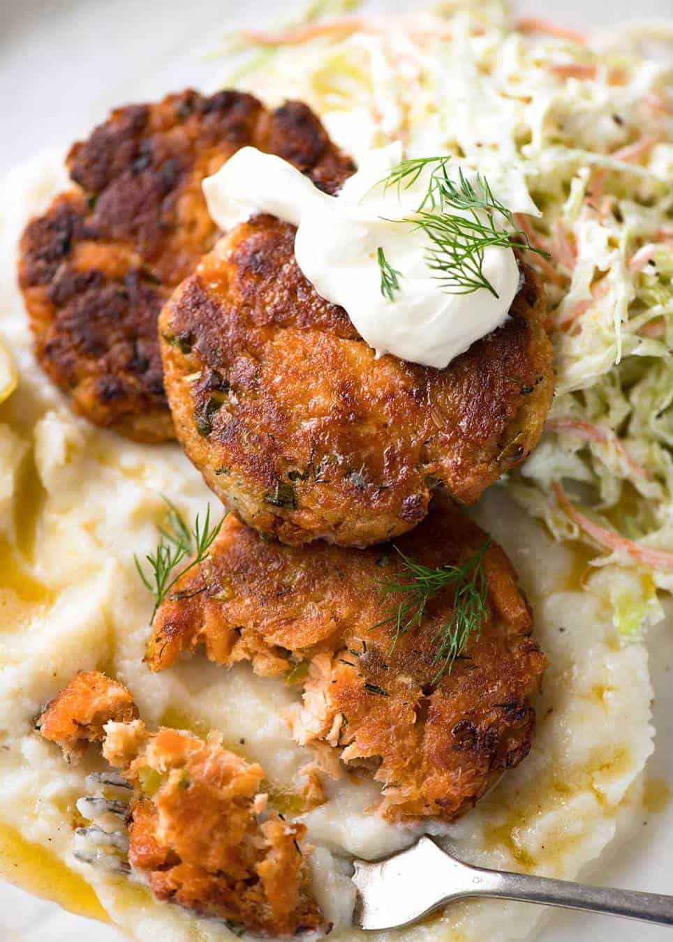 Salmon Patties With Canned Salmon
 Salmon Patties