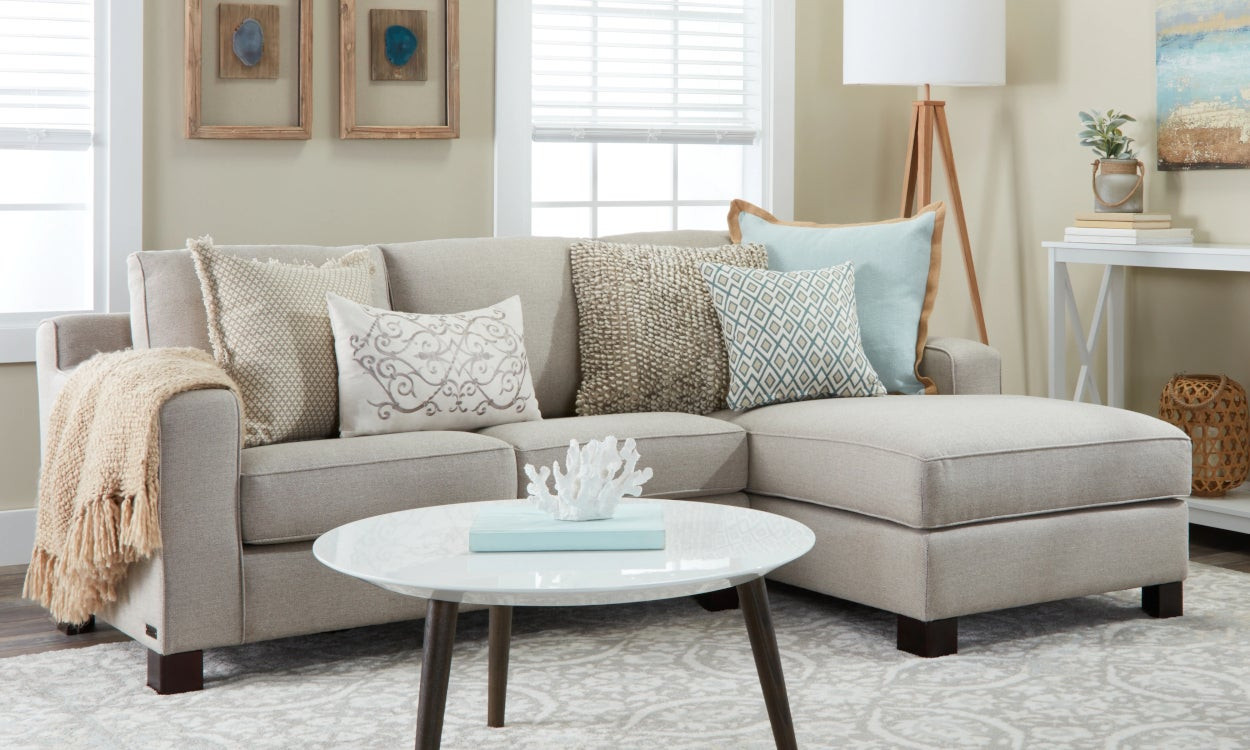 Sectionals For Small Living Room
 Small Sectional Sofas & Couches for Small Spaces