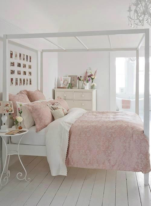 Shabby Chic Bedroom
 30 Shabby Chic Bedroom Decorating Ideas Decoholic