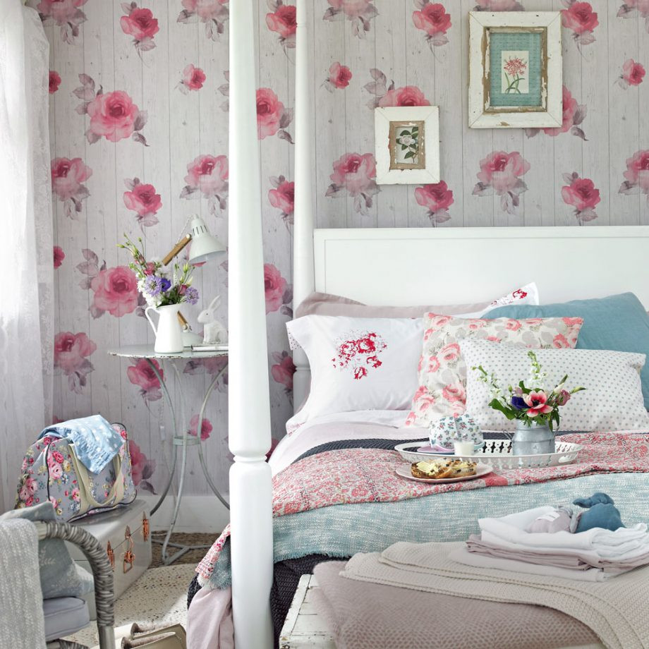 Shabby Chic Bedrooms
 Shabby chic bedrooms