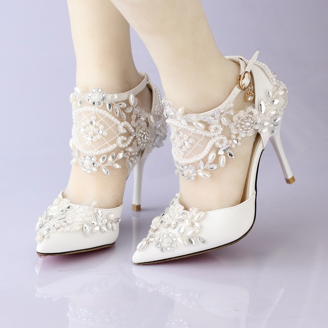 Shoes For A Wedding
 Summer pointed lace pearl diamond high heeled wedding