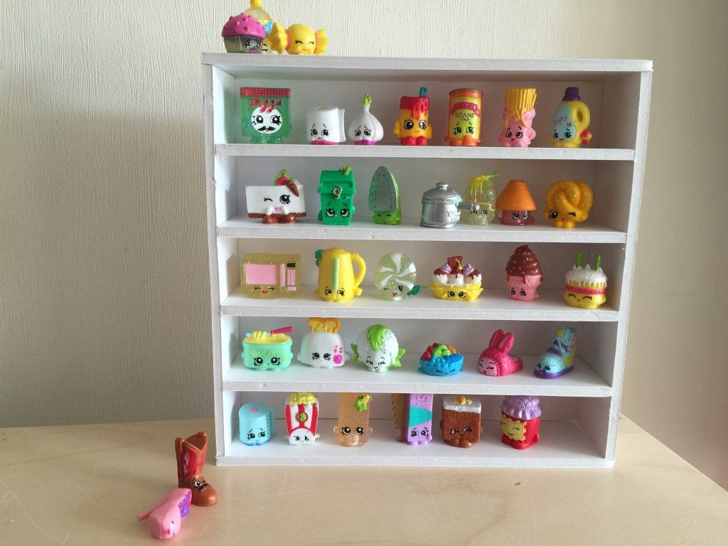 Shopkins Organizer DIY
 DIY Shopkins shelving unit