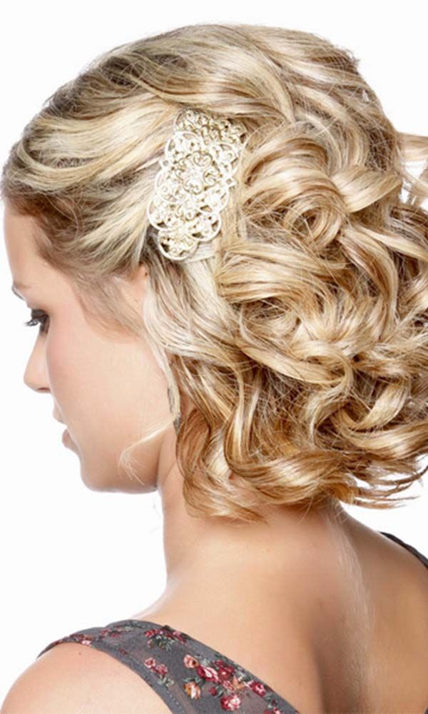 Short Bridesmaids Hairstyles
 23 Most Glamorous Wedding Hairstyle for Short Hair