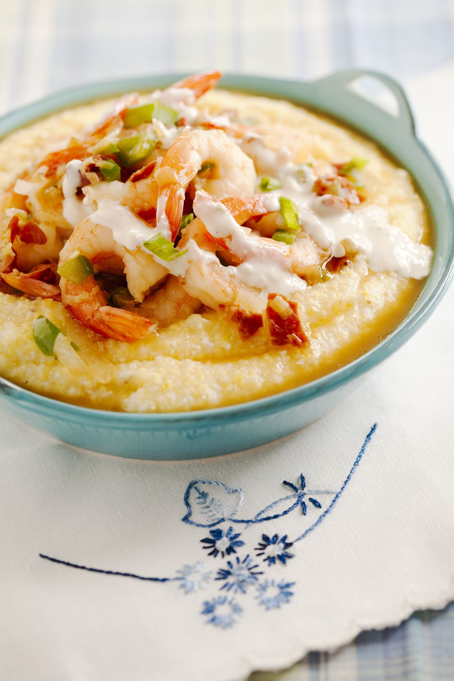 Shrimp And Grits Paula Dean
 Shrimp and Grits Recipe