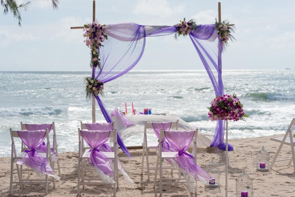 Simple Beach Wedding Ideas
 Small wedding ideas in Phuket Thailand