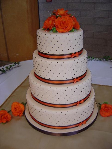 Simple Fall Wedding Cakes
 Autumn wedding cake ideas – A Wedding Blog