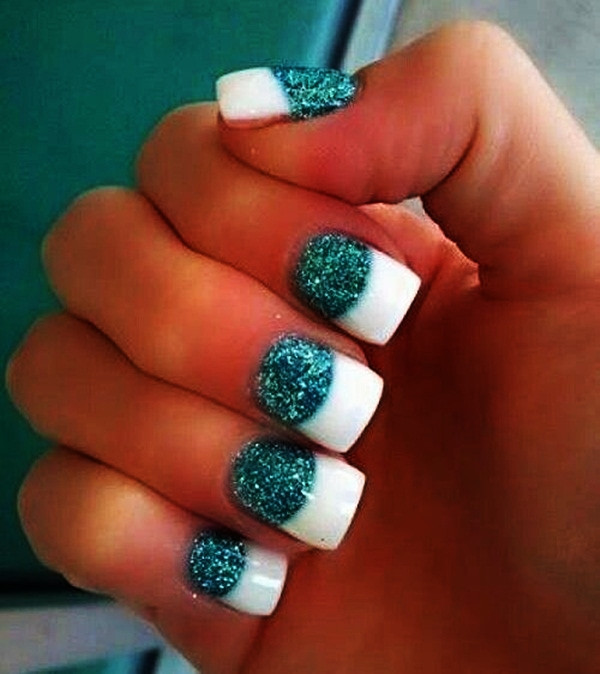 Simple Glitter Nails
 Latest 50 Simple Glitter Nail Art designs to Go With