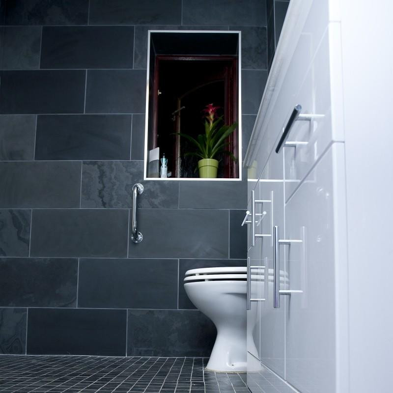 Slate Tile Bathroom
 Black Slate Tiles HONED