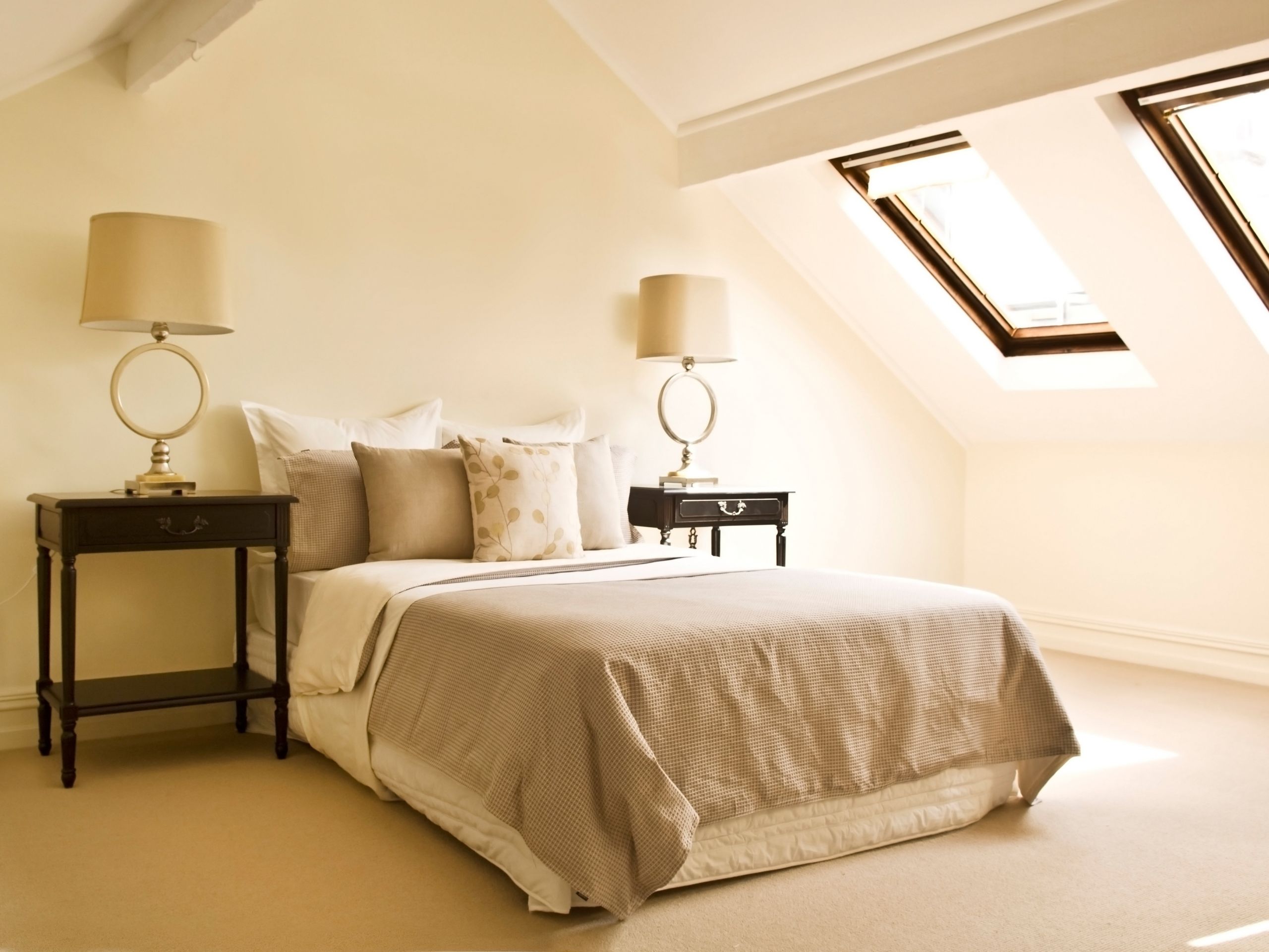 Small Attic Bedroom Ideas
 Attic Bedroom Interior Remodel For Small Space Solution