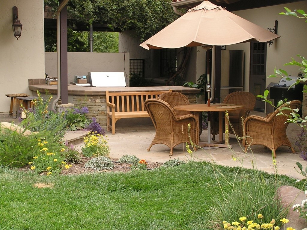 Small Backyard Patio Ideas
 15 Fabulous Small Patio Ideas To Make Most Small Space