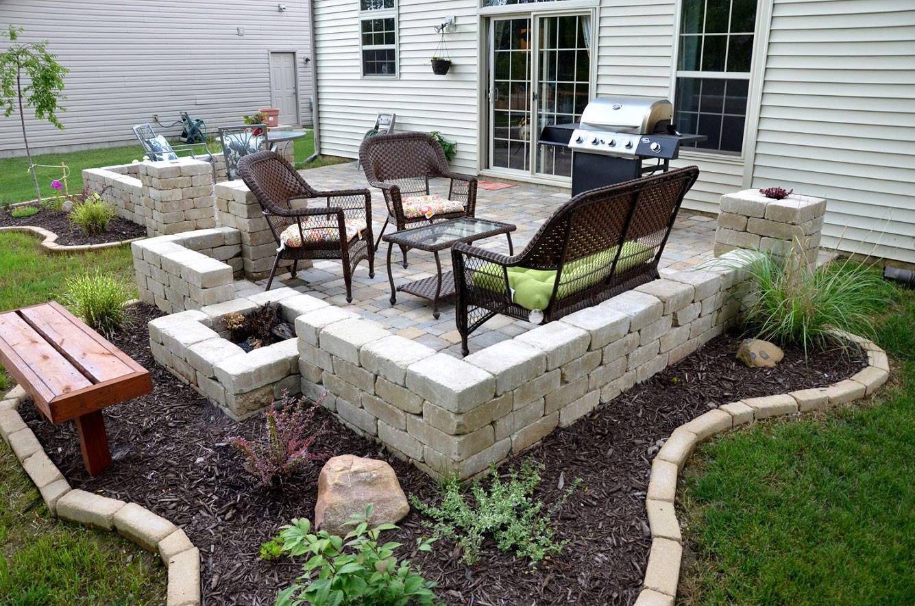 Small Backyard Patio Ideas
 Paver Patio Ideas for Enchanting Backyard Amaza Design