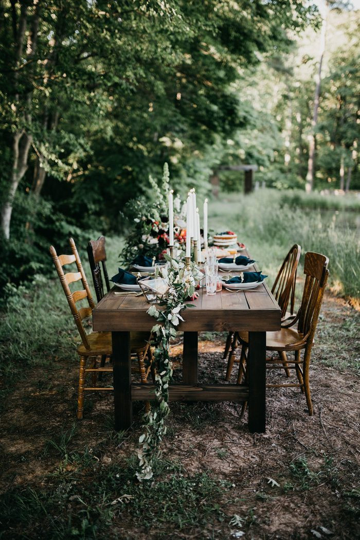 Small Backyard Weddings
 The Ultimate Guide to Planning a Backyard Wedding