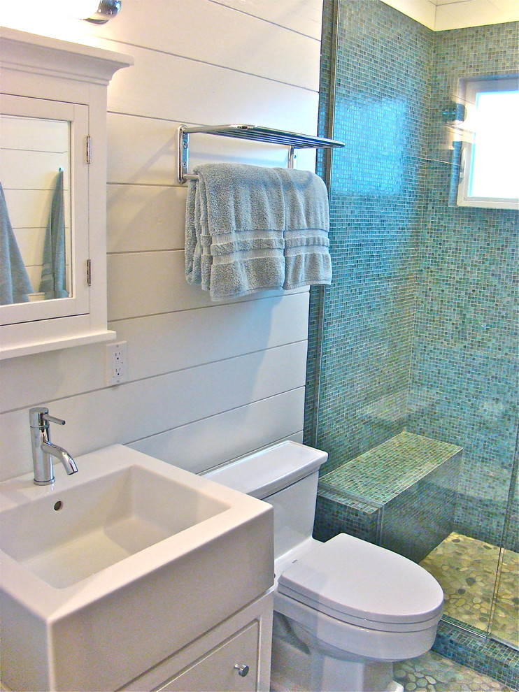 Small Bathroom Fixtures
 TIPS FOR DECORATING SMALL BATHROOMS