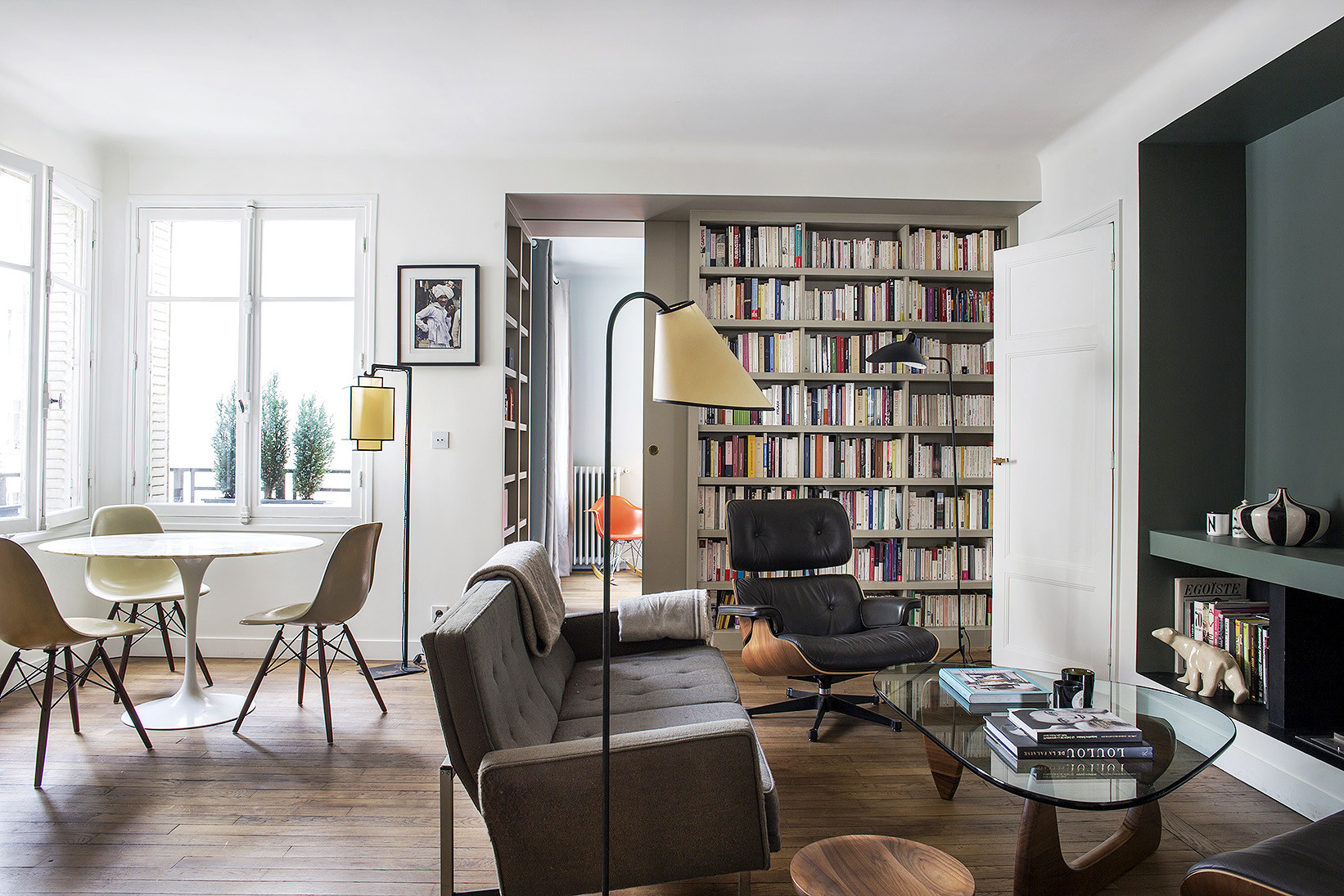 Small Living Room Ideas Apartment
 9 Small Space Ideas to Steal from a Tiny Paris Apartment