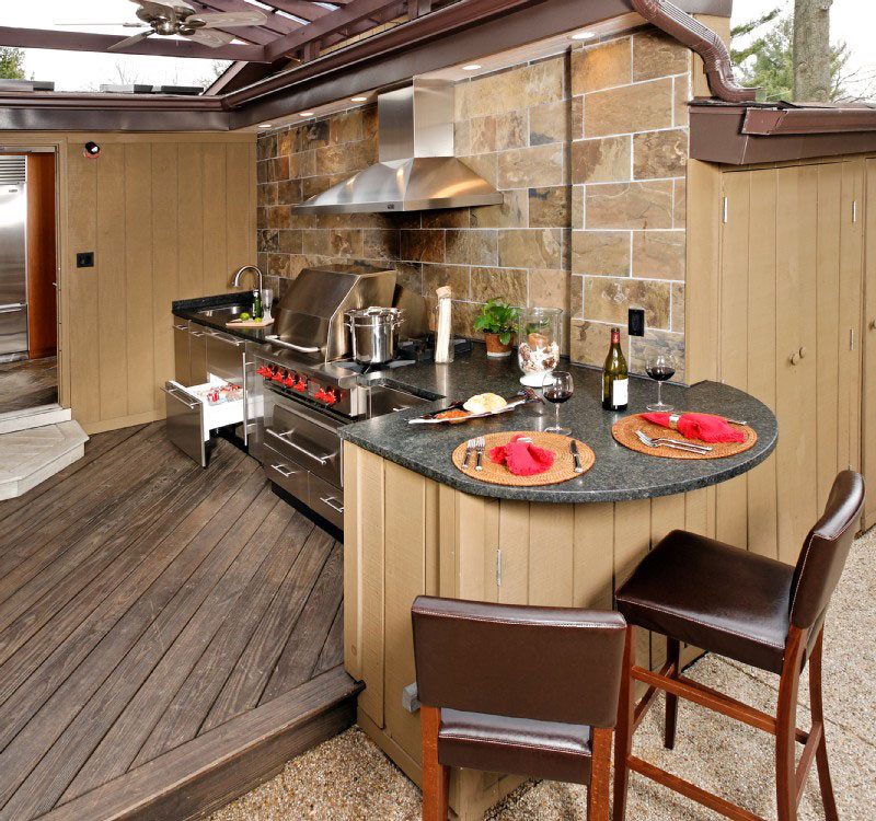 Small Outdoor Kitchen
 Upgrade Your Backyard with an Outdoor Kitchen