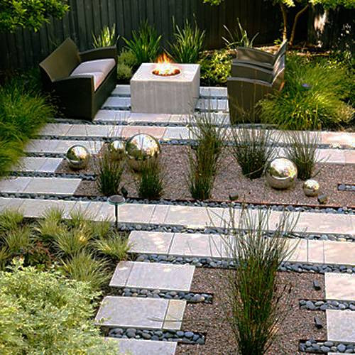 Small Space Backyard Ideas
 15 Small Backyard Designs Efficiently Using Small Spaces