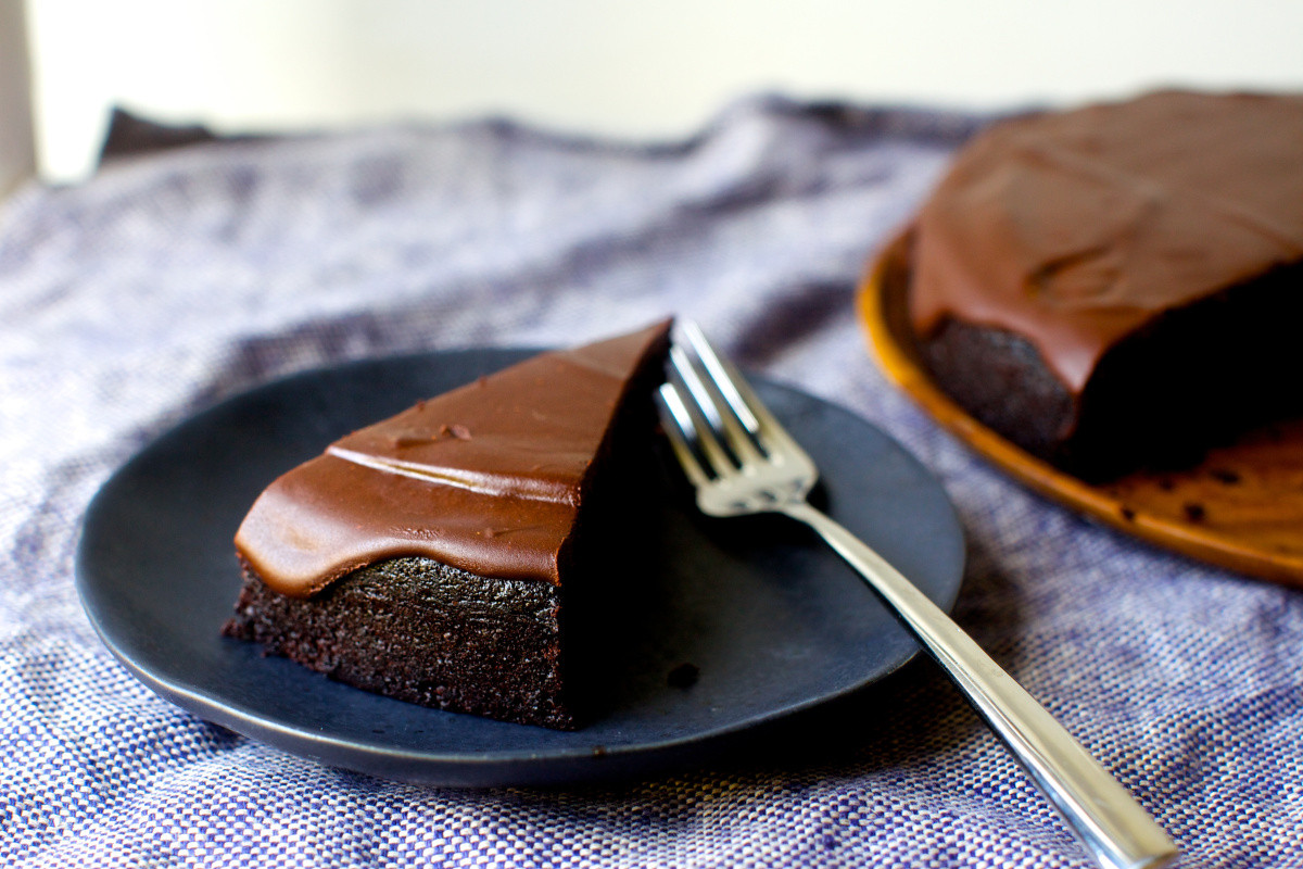 Smitten Kitchen Chocolate Cake
 chocolate olive oil cake more book tour – smitten kitchen