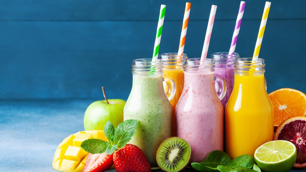 Smoothies And Things
 Why you should never add orange juice to your smoothie