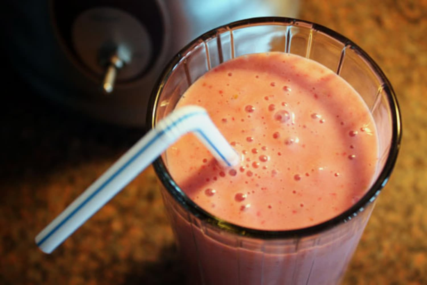 Smoothies And Things
 5 Things To Do With That Little Bit Leftover Smoothie