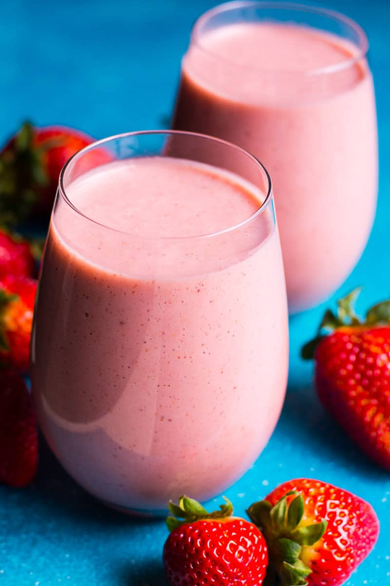 Smoothies And Things
 4 Ingre nt Strawberry Smoothie Recipe Video