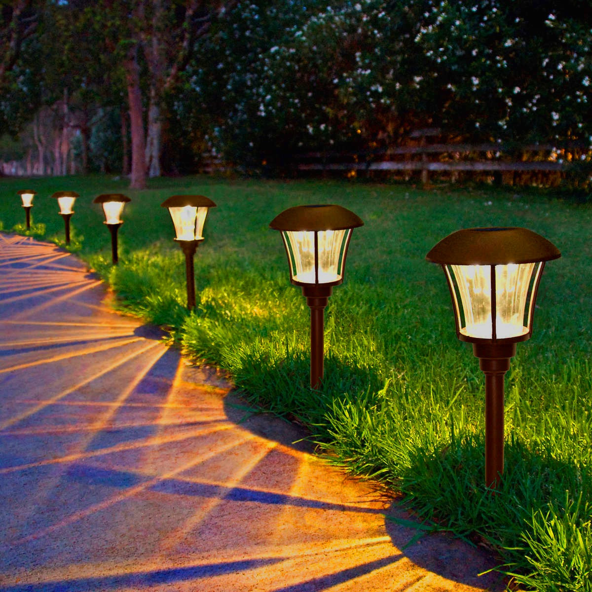 Solar Backyard Lights
 Best Solar Garden Lights – Review And Buying Guide – Our