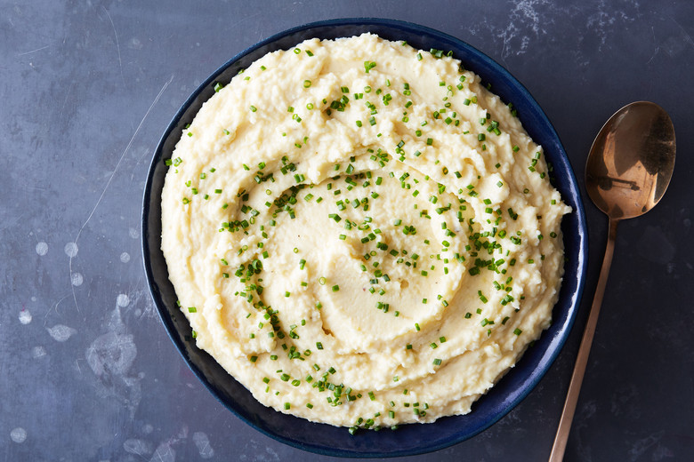 Sous Vide Everything Mashed Potatoes
 Have a sous vide machine This Thanksgiving use it on