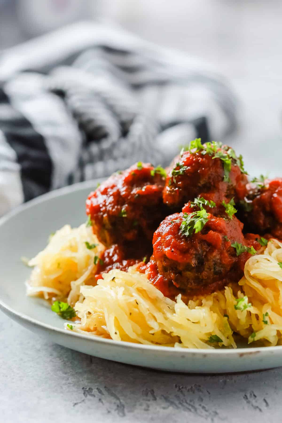 Spaghetti Squash Low Carb
 Whole30 Low Carb Spaghetti Squash With Meatballs Super