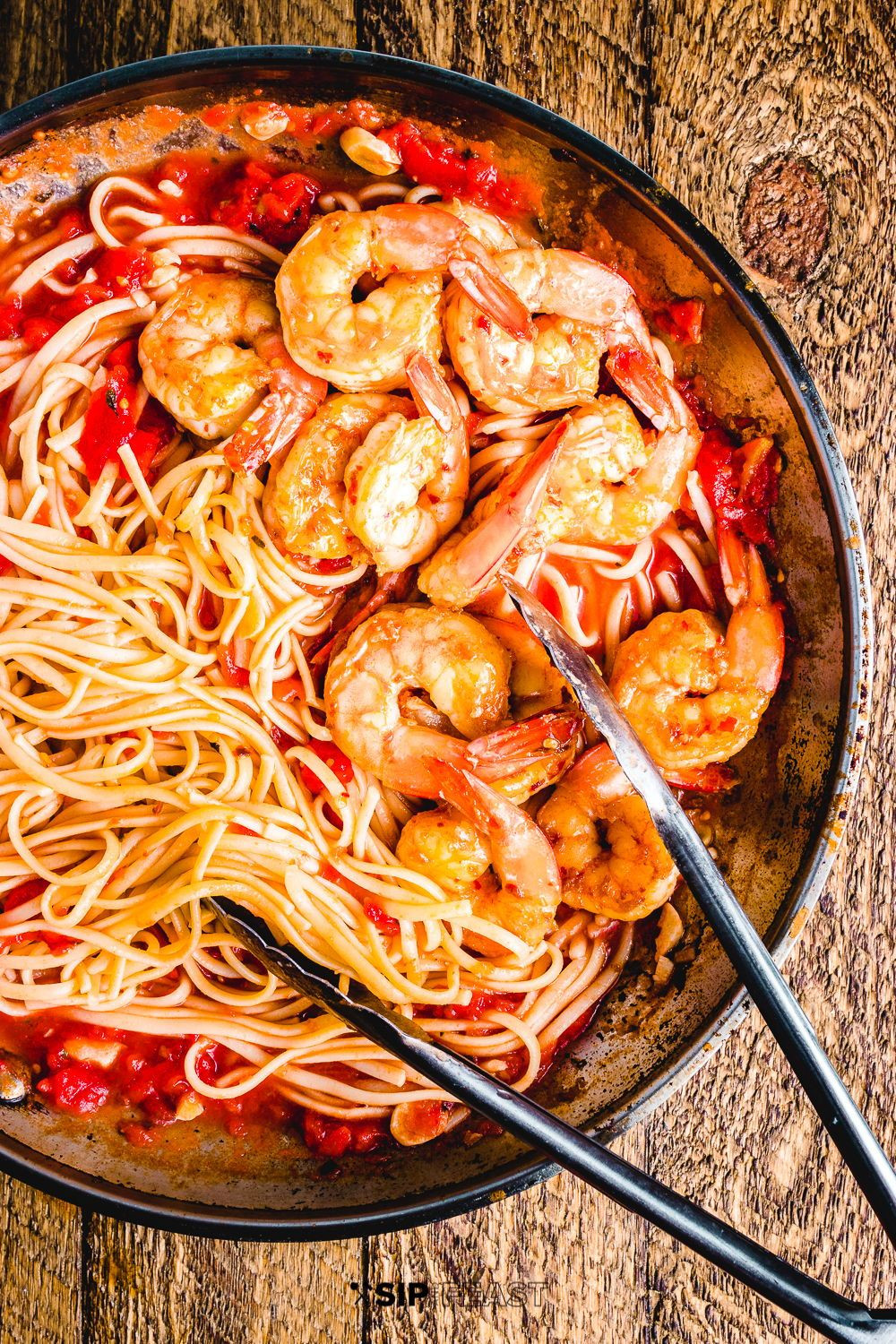 Spicy Shrimp Pasta With Red Sauce
 Shrimp Fra Diavolo with Linguine has just the right amount