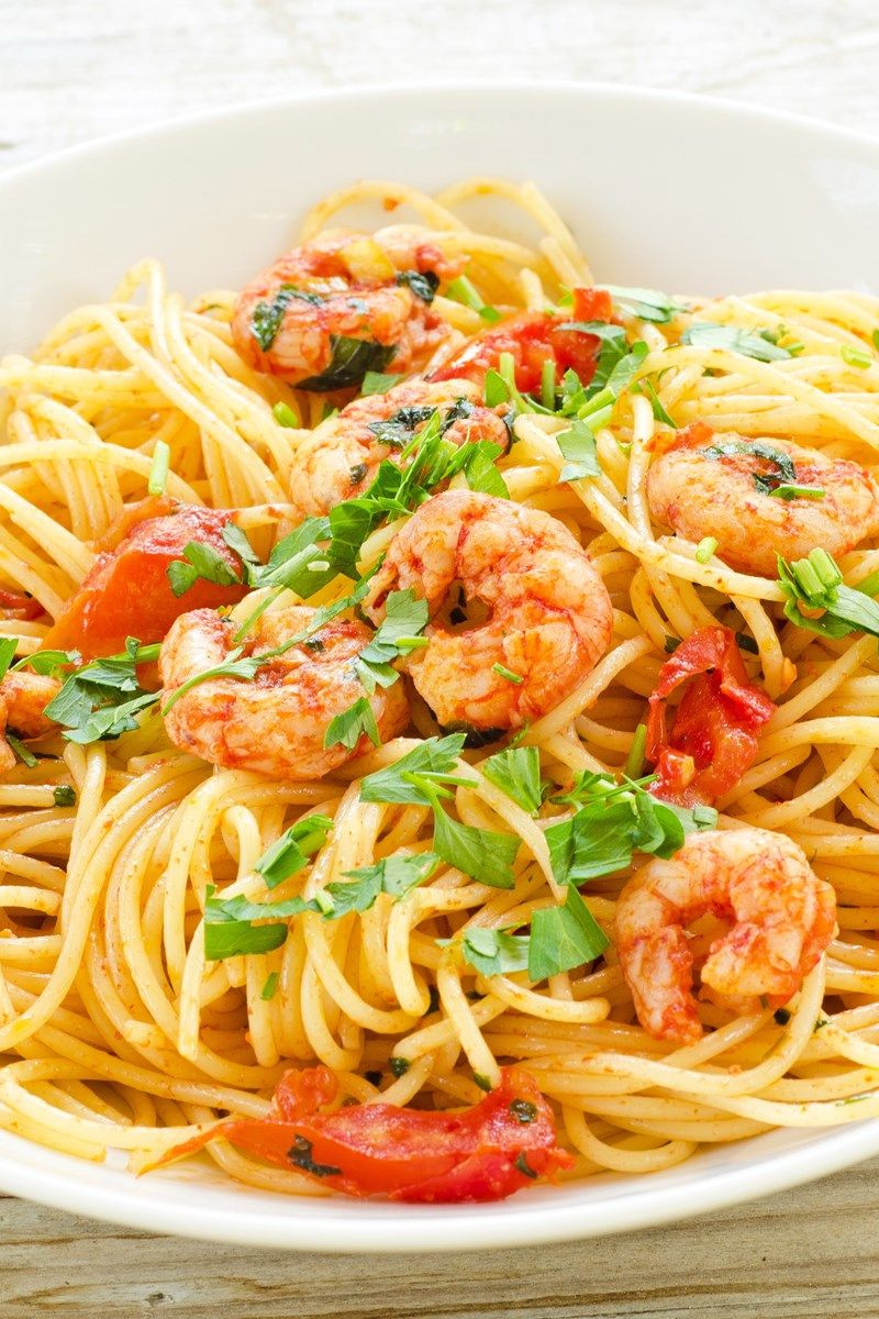 Spicy Shrimp Pasta With Red Sauce
 Easy Low Fat Spicy Shrimp Pasta Recipe with Green ion