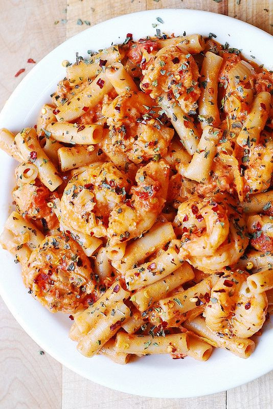 Spicy Shrimp Pasta With Red Sauce
 Spicy Shrimp Pasta in Garlic Cream Sauce – Do It And How