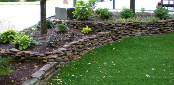 Stacked Stone Landscape Edging
 Natural Stone Dry Stack Wall