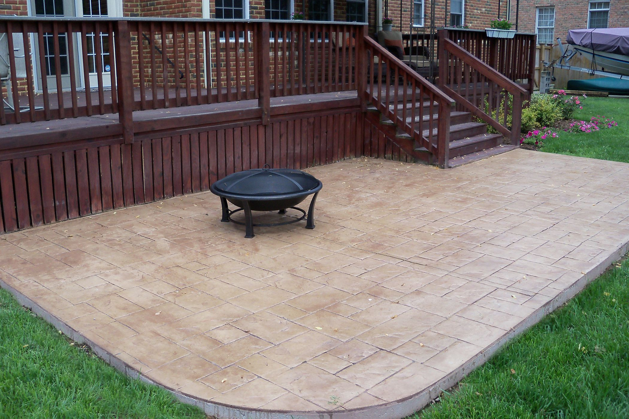 Stamped Concrete Backyard
 Stamped Concrete Patio Installation Do’s and Don’ts