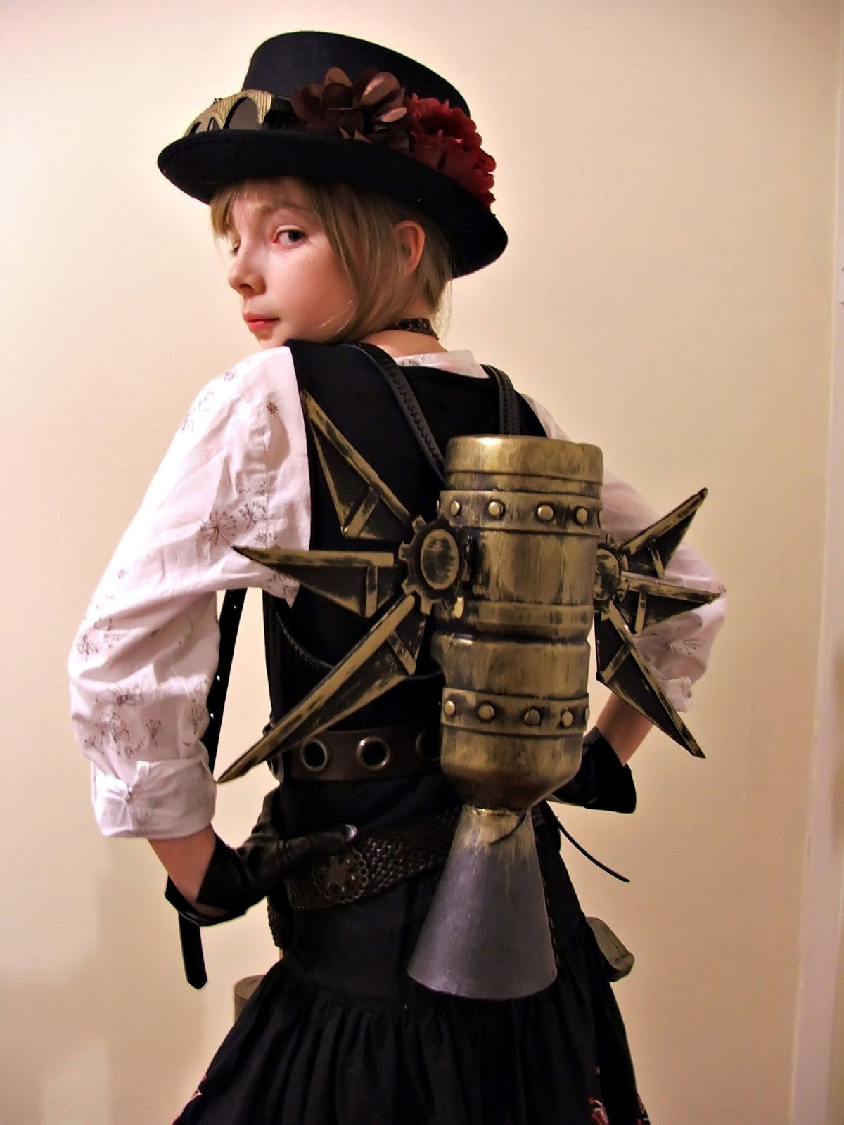 Steampunk Halloween Costume DIY
 EPBOT Saturday Steam 2 23 13