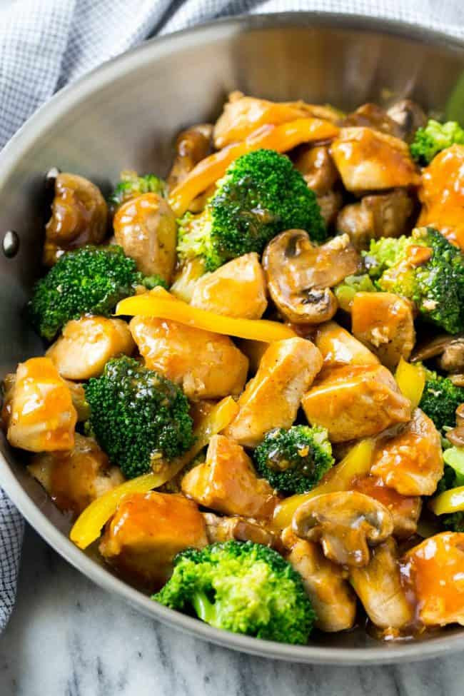 Stir Fry Chicken Breasts
 Garlic Chicken Stir Fry