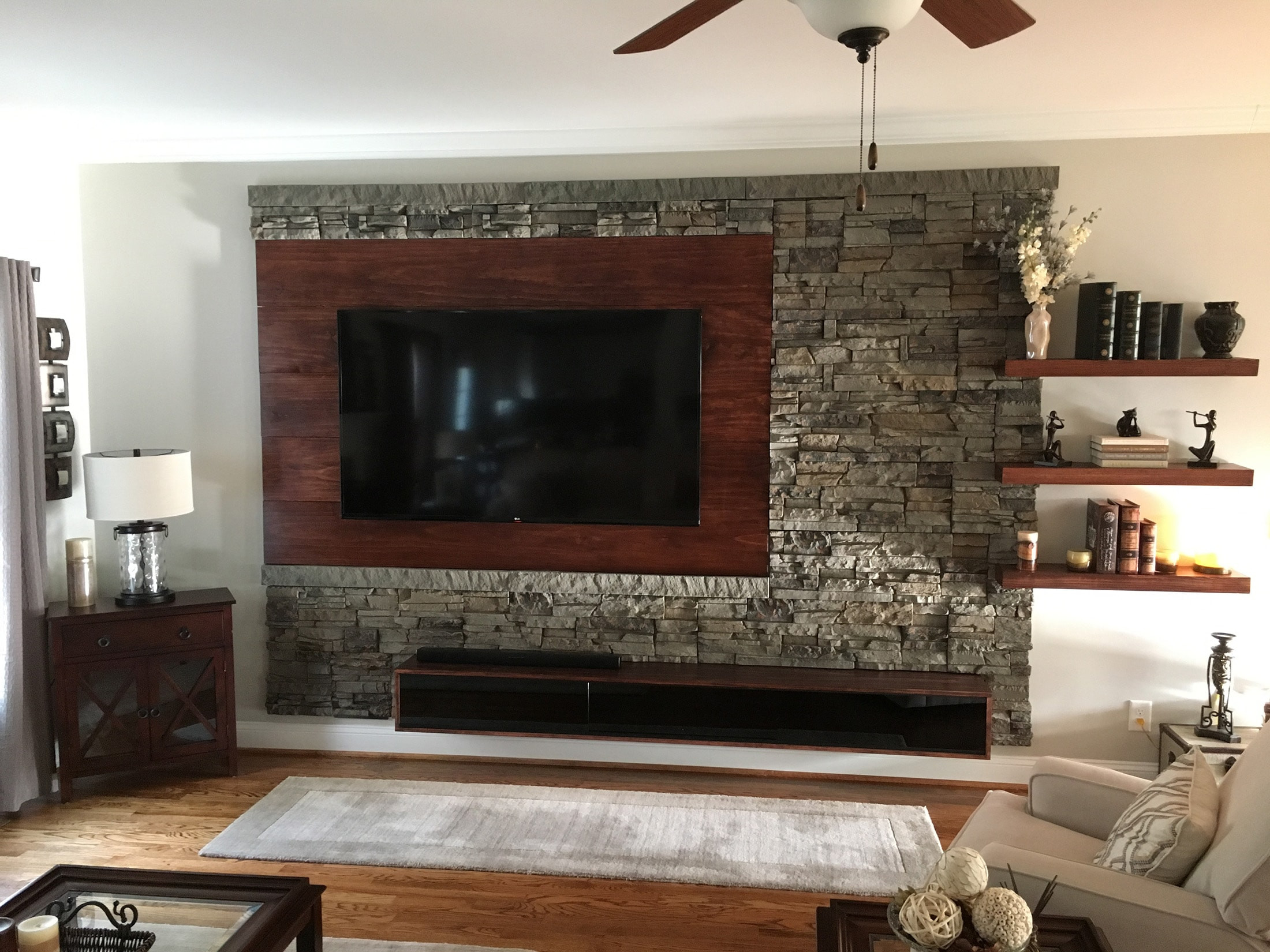 Stone Accent Wall Living Room
 Interior Stone Accent Wall Ideas by Wes