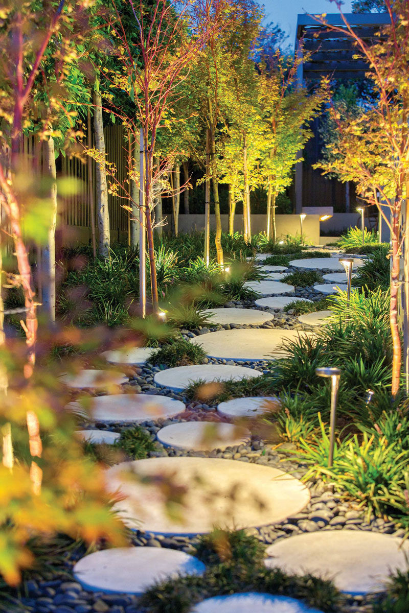 Stone Landscape Design
 10 Landscaping Ideas For Using Stepping Stones In Your