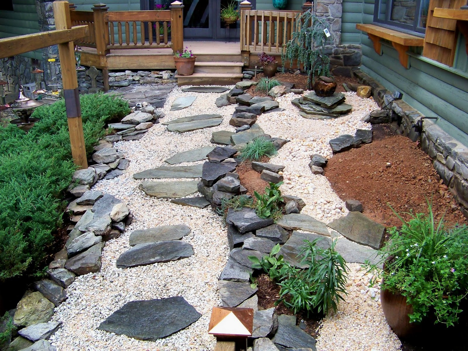Stone Landscape Design
 Japanese Garden Design En passing Simplicity and Harmony