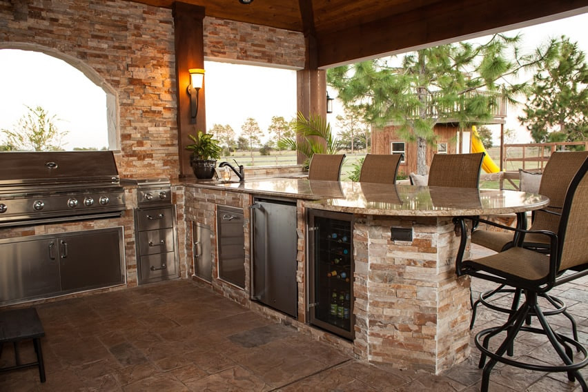 Stone Outdoor Kitchen
 37 Outdoor Kitchen Ideas & Designs Picture Gallery