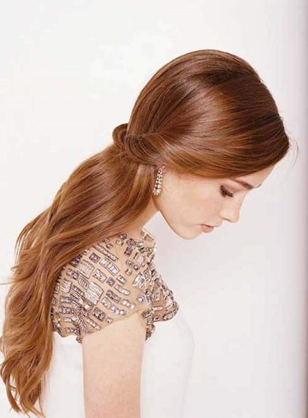 Straight Wedding Hairstyle
 Straight Wedding Hair Inspirations for Your Big Day