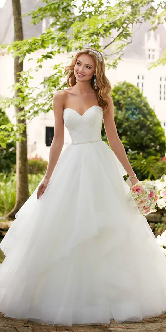 Strapless Wedding Gowns
 20 Timeless and Elegant Strapless Wedding Dresses