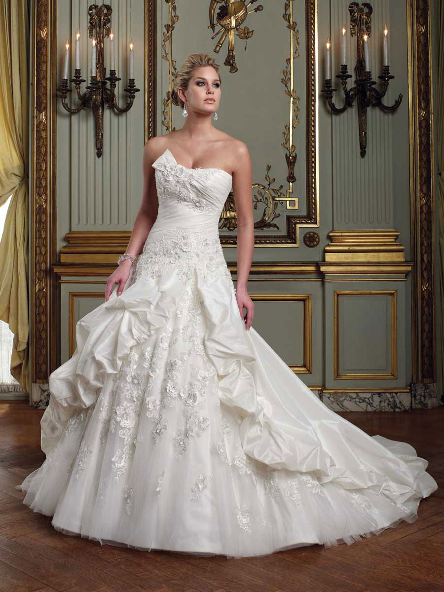 Strapless Wedding Gowns
 Strapless Wedding Dresses