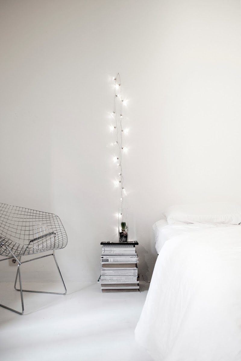 String Light Ideas For Bedroom
 How To Use String Lights For Your Bedroom 32 Ideas