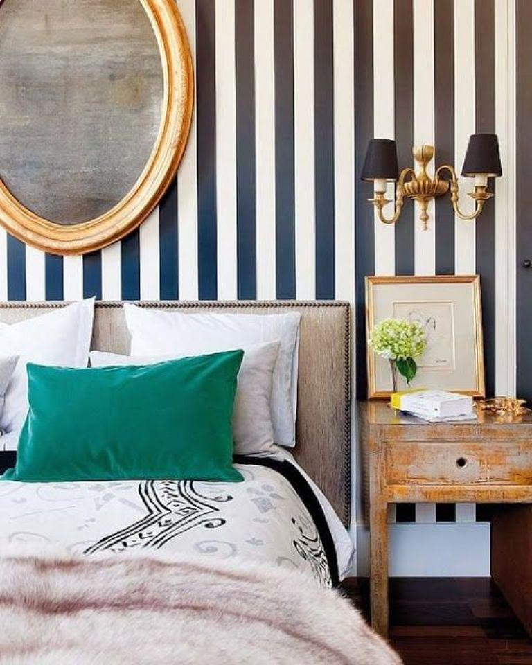 Striped Bedroom Wall
 15 Classy Bedrooms with Striped Walls Rilane