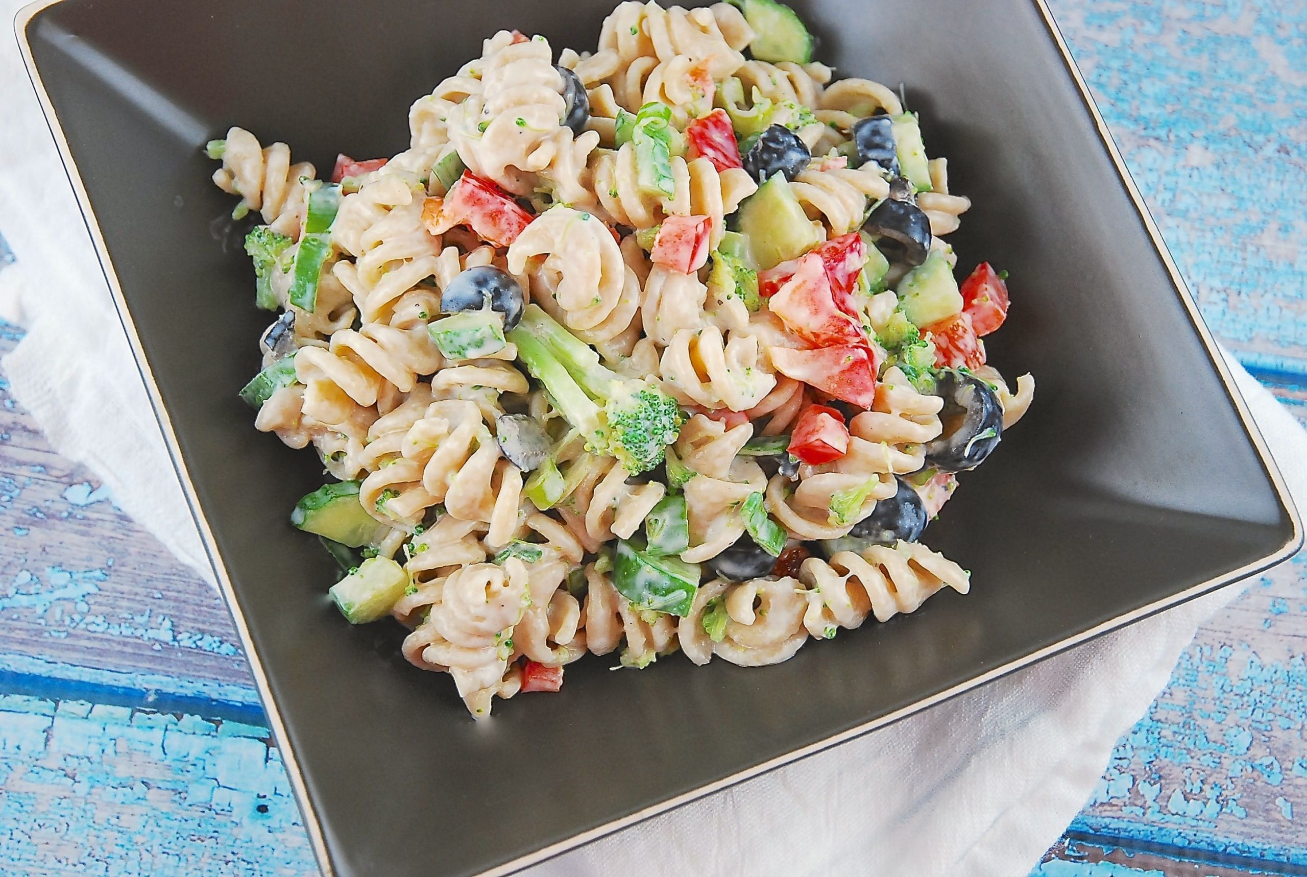 Summertime Pasta Salad
 Creamy Summer Pasta Salad Recipe 6 Points LaaLoosh