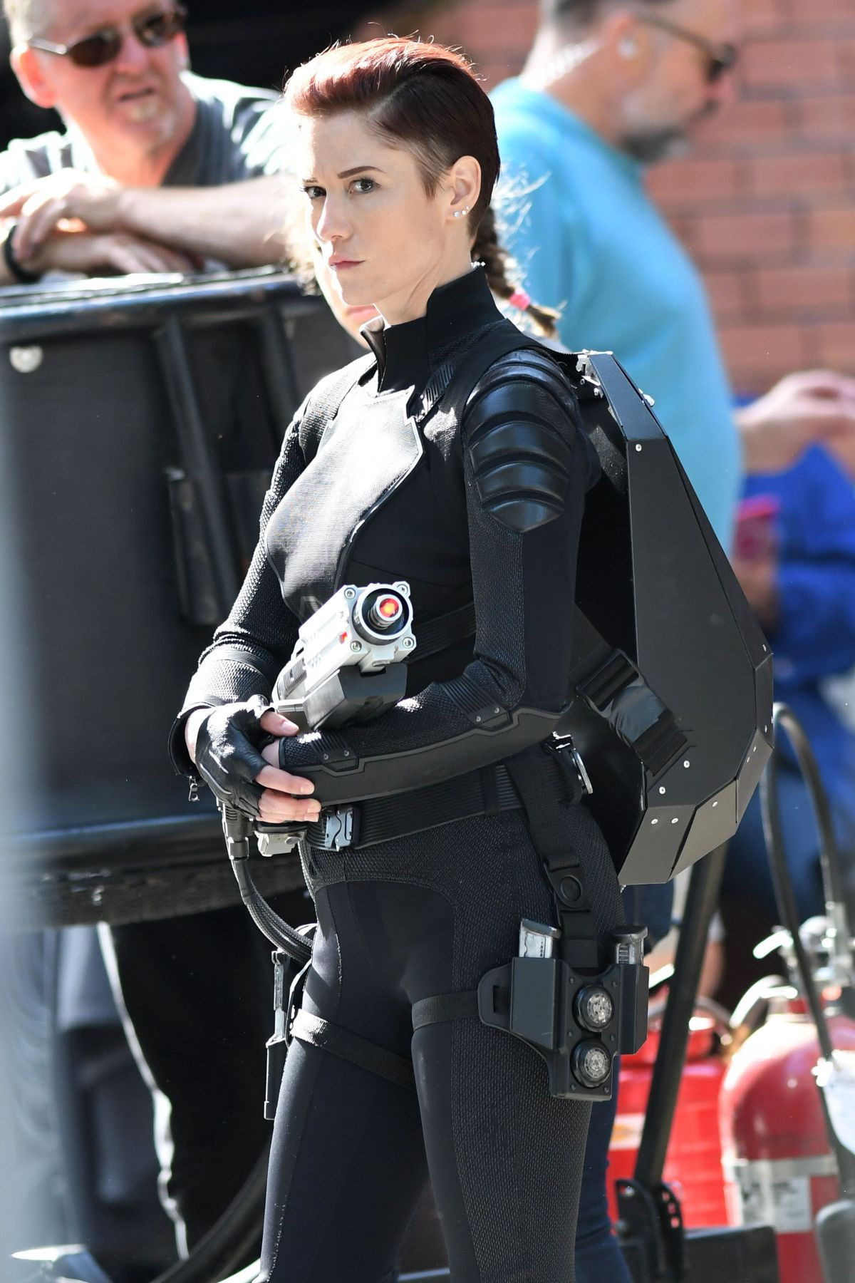 Supergirl Hairstyle
 CHYLER LEIGH on the Set of Supergirl in Vancouver 09 01