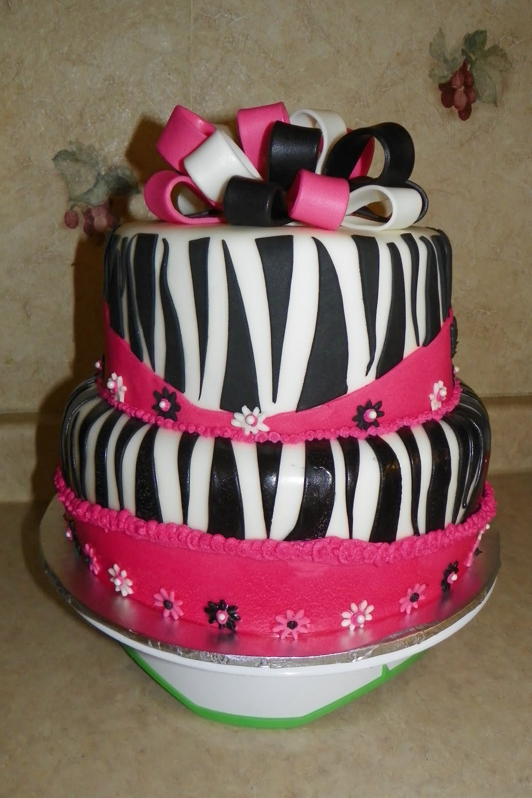 Teenage Girl Birthday Cakes
 MAV Cakes Girly Birthday Cakes Teens