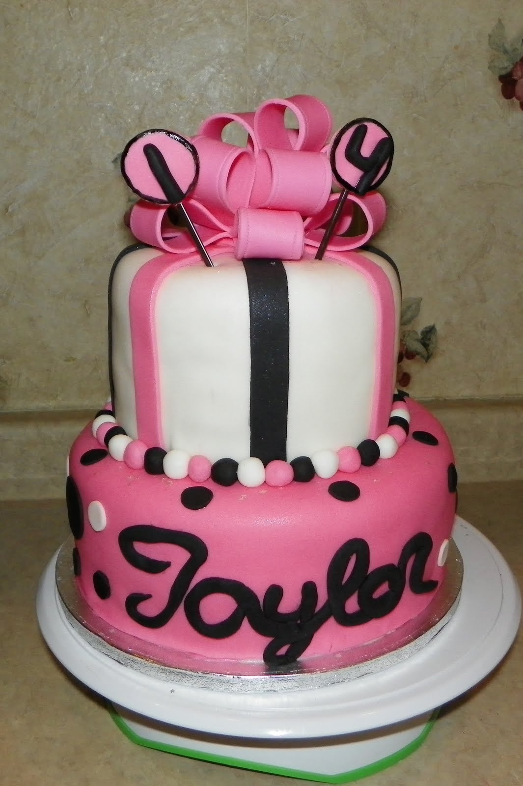 Teenage Girl Birthday Cakes
 MAV Cakes Girly Birthday Cakes Teens