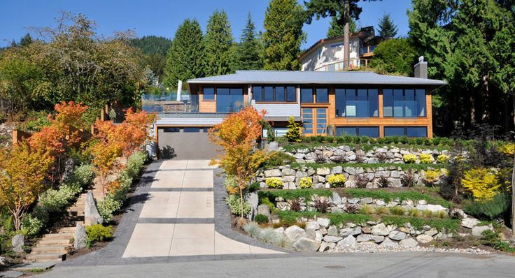 Terrace Landscape Driveway
 terraced front yard