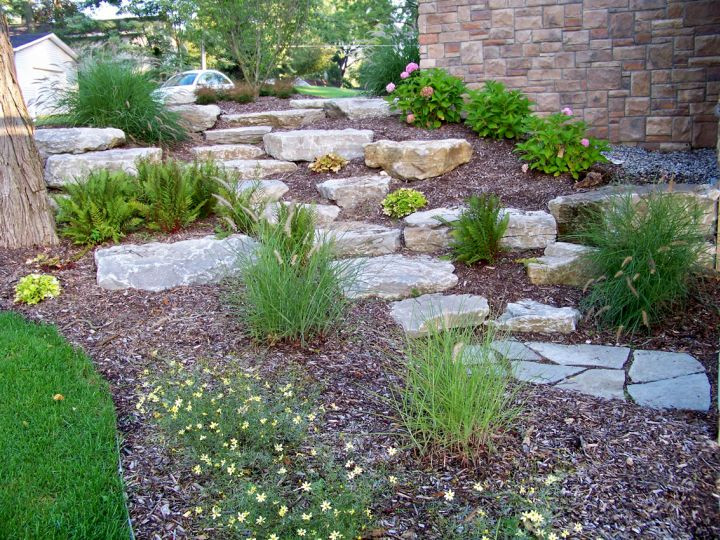 Terrace Landscape Stone
 17 Fantastic Terraced Flower Garden Ideas