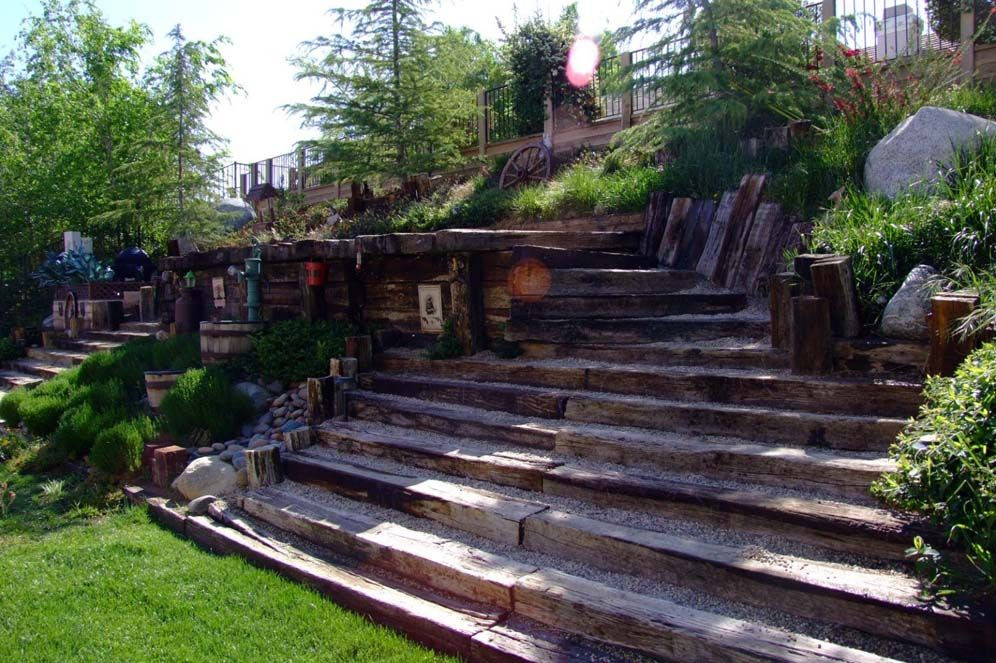 Terrace Landscape With Railroad Ties
 railroad tie as steps Steps of Railroad Ties